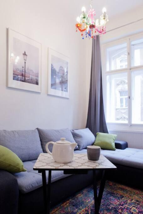 Prague Center Apartment With Fireplace Exterior photo